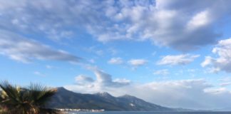 Karlı Dağların Ardında…